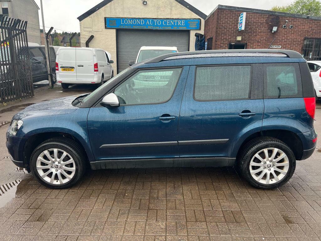 Skoda Yeti 2.0 Tdi Se Outdoor 4Wd Euro 6 S S KX66SWW Blue #2