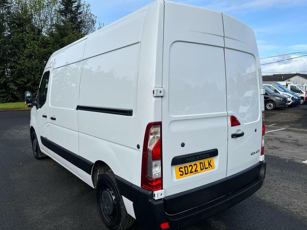 Renault Master 2.3 Dci 35 Business Fwd Mwb Medium Roof Euro 6 SD22DLK White #4