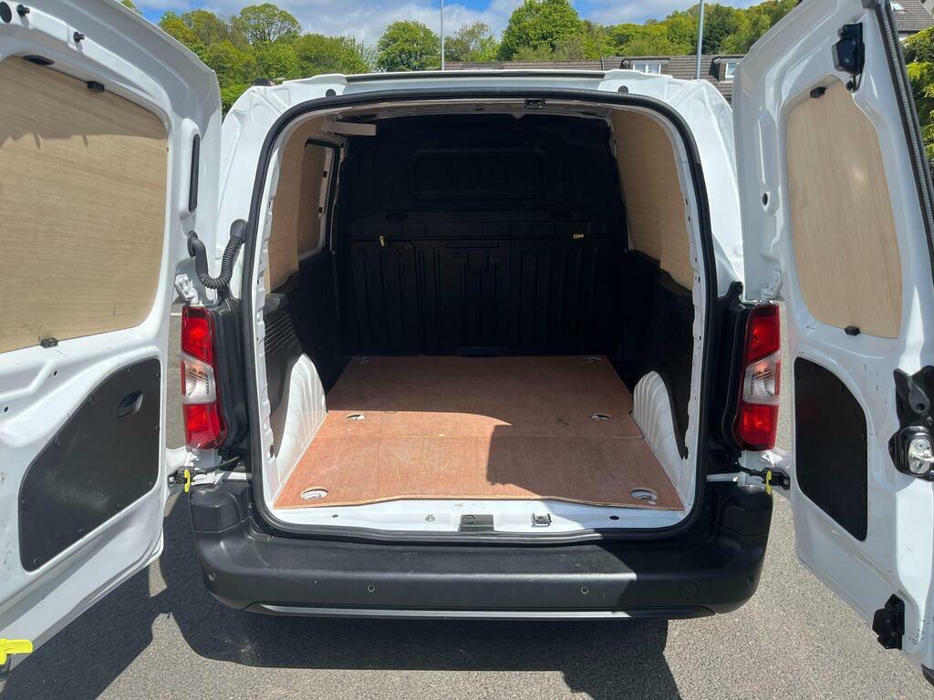 Citroen Berlingo 1.5 Bluehdi 1000 Enterprise M Pro Swb Euro 6 S S LD22OJP White #4