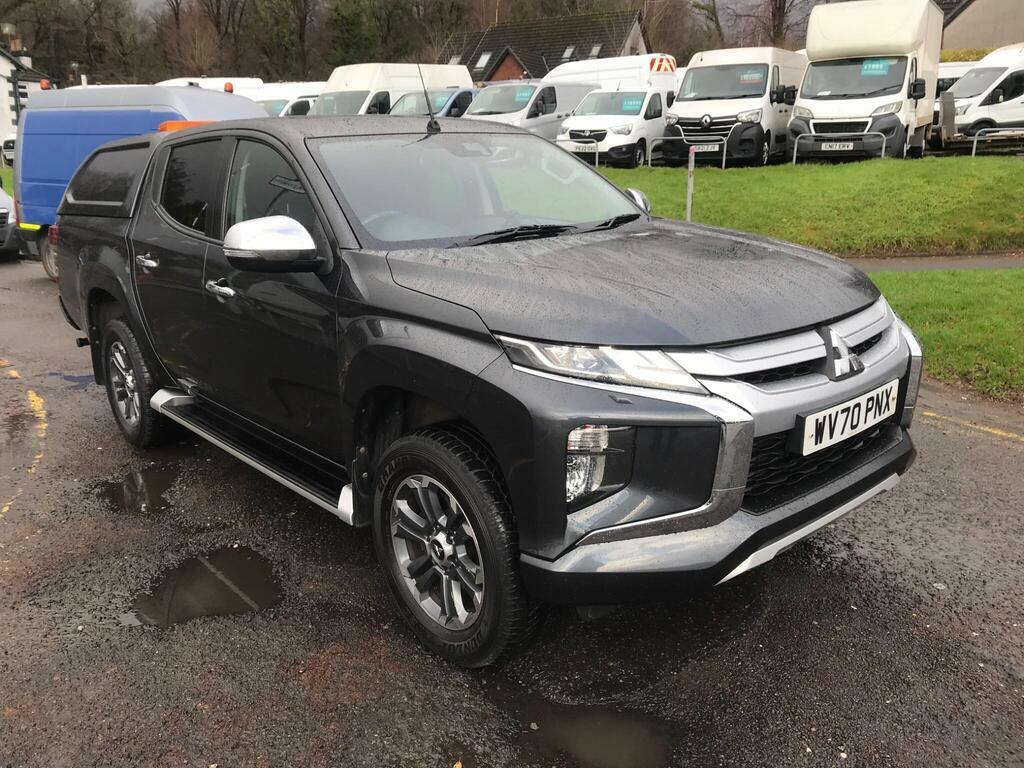 Mitsubishi L200 2.2 Di-d Dc Warrior 4Wd Euro 6 S S Grey