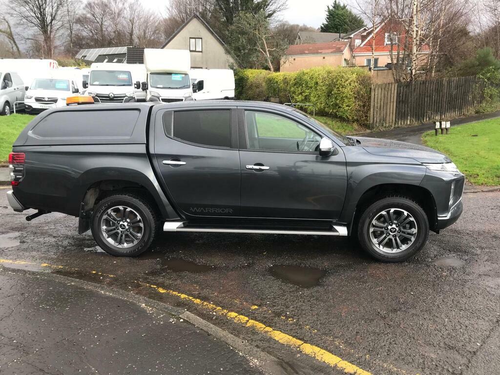 Mitsubishi L200 2.2 Di-d Dc Warrior 4Wd Euro 6 S S WV70PNX Grey #3