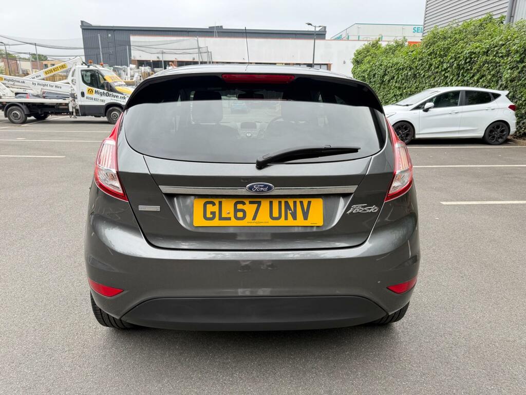 Ford Fiesta 1.0T Ecoboost Titanium Euro 6 Ss GL67UNV Grey #4