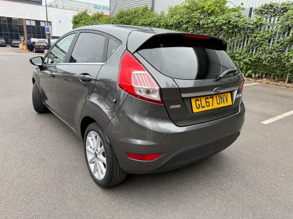 Ford Fiesta 1.0T Ecoboost Titanium Euro 6 Ss GL67UNV Grey #3