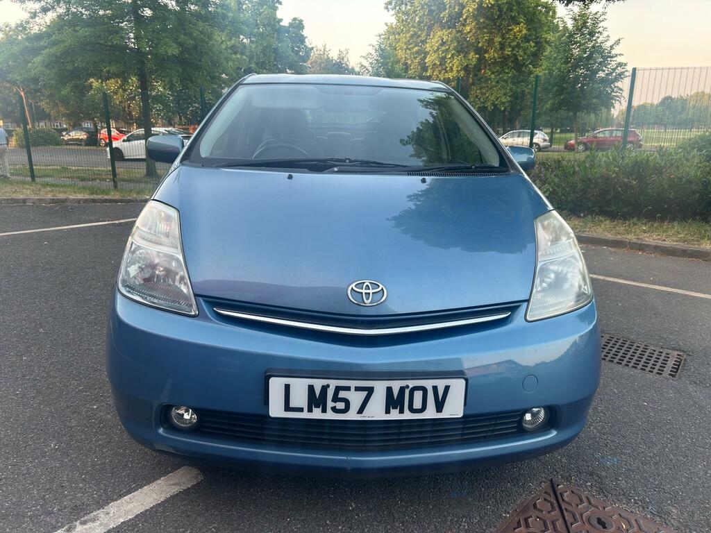 Toyota Prius 1.5 T Spirit Cvt Blue #2