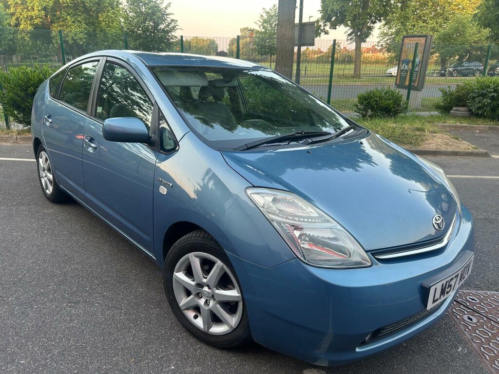 Toyota Prius 1.5 T Spirit Cvt Blue #5