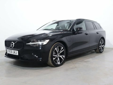 Volvo V60 Estate YV21JVJ Black #3