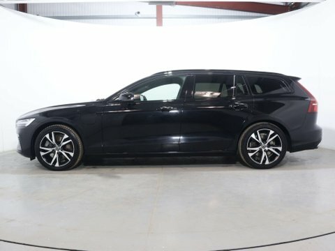 Volvo V60 Estate YV21JVJ Black #4