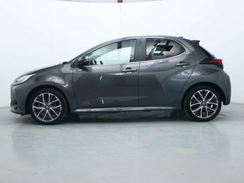 Toyota Yaris Hatchback FD72KHU Grey #4
