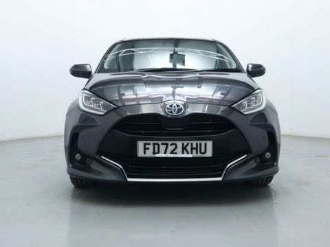 Toyota Yaris Hatchback FD72KHU Grey #2