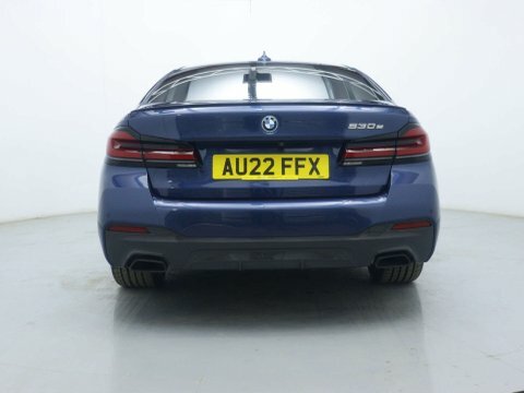 BMW 5 Series Saloon AU22FFX Blue #6