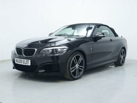 BMW 2 Series Convertible MA20UJT Black #4