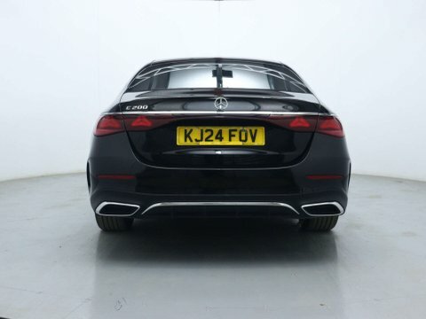 Mercedes-Benz E Class Saloon KJ24FOV Black #6