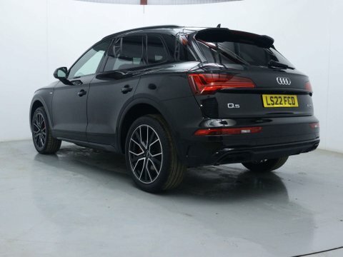 Audi Q5 Suv LS22FCD Black #4