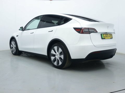 Tesla Model Y Suv GJ23JFX White #5