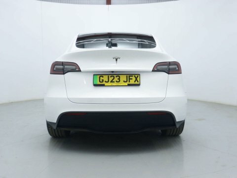 Tesla Model Y Suv GJ23JFX White #6