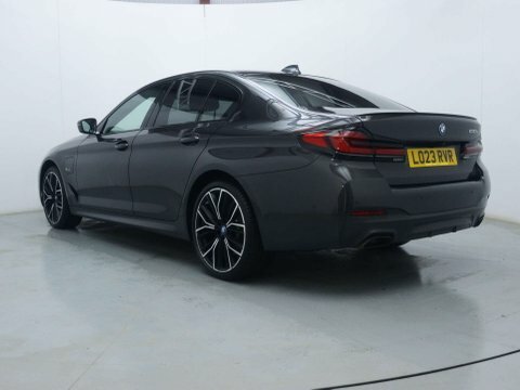 BMW 5 Series Saloon LO23RVR Grey #5