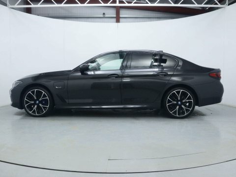 BMW 5 Series Saloon LO23RVR Grey #4