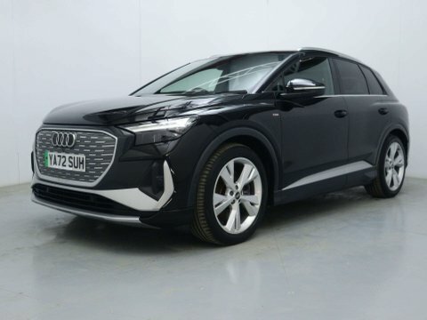 Audi Q4 E Tron Suv YA72SUH Black #3