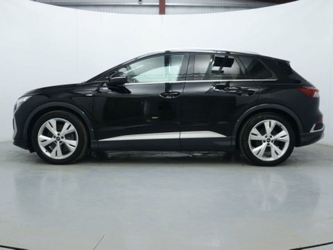 Audi Q4 E Tron Suv YA72SUH Black #4