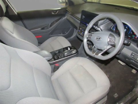 Hyundai Ioniq Hatchback LL22FWV White #4