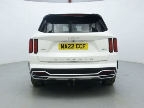 Kia Sorento Suv MA22CCF White #6