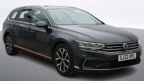 Volkswagen Passat Estate Grey