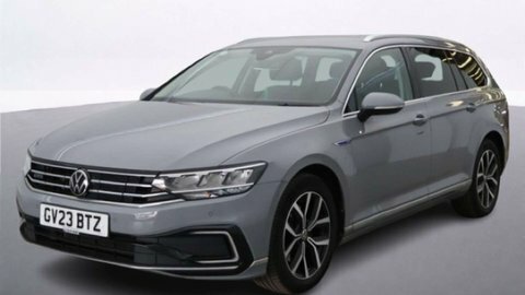Volkswagen Passat Estate GV23BTZ Grey #2