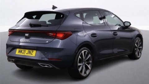 Seat Leon Hatchback MW21JNZ Grey #4
