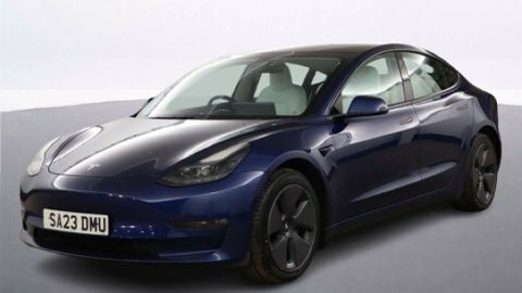 Tesla Model 3 Saloon SA23DMU Blue #2
