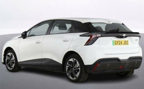 MG MG4 Hatchback GY24JDZ White #2