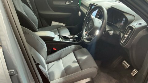 Volvo XC40 Suv YP71LVB Grey #6