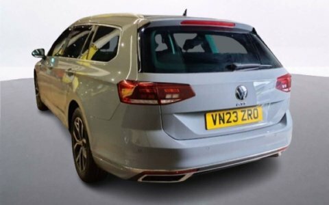 Volkswagen Passat Estate VN23ZRO Grey #4
