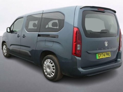 Vauxhall Combo Life Mpv GY74PMU Blue #2