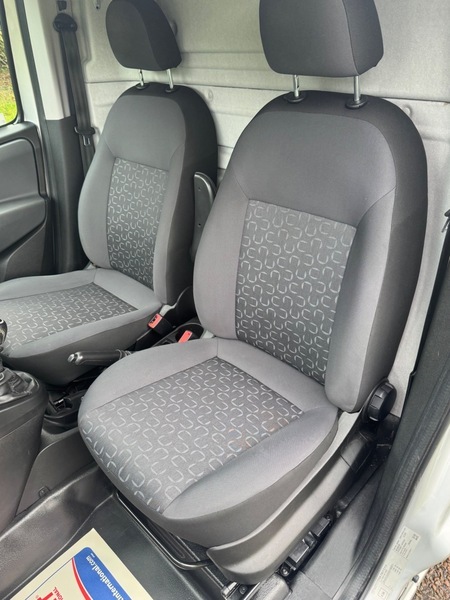 Fiat Doblo Mpv Grey #11