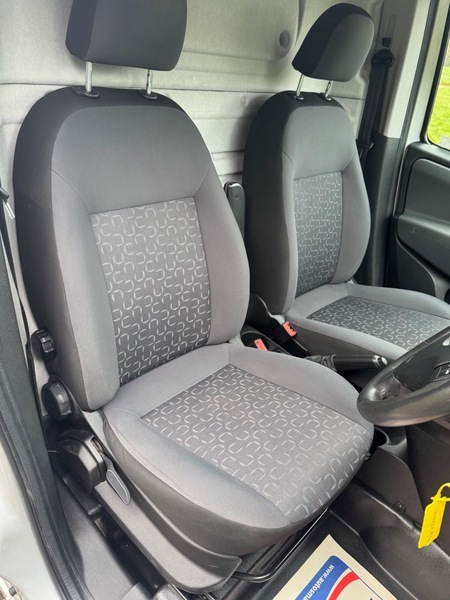 Fiat Doblo Mpv Grey #16
