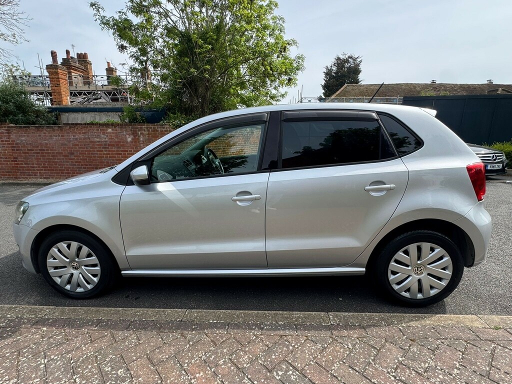 Volkswagen Polo 1.2 Tsi Bluemotion Tech Match Edition Silver #2