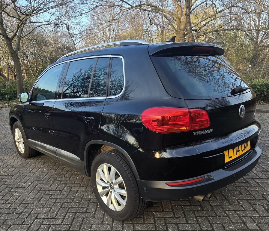 Volkswagen Tiguan 2.0 Tdi Bluemotion Tech Match LT14CKN Black #3