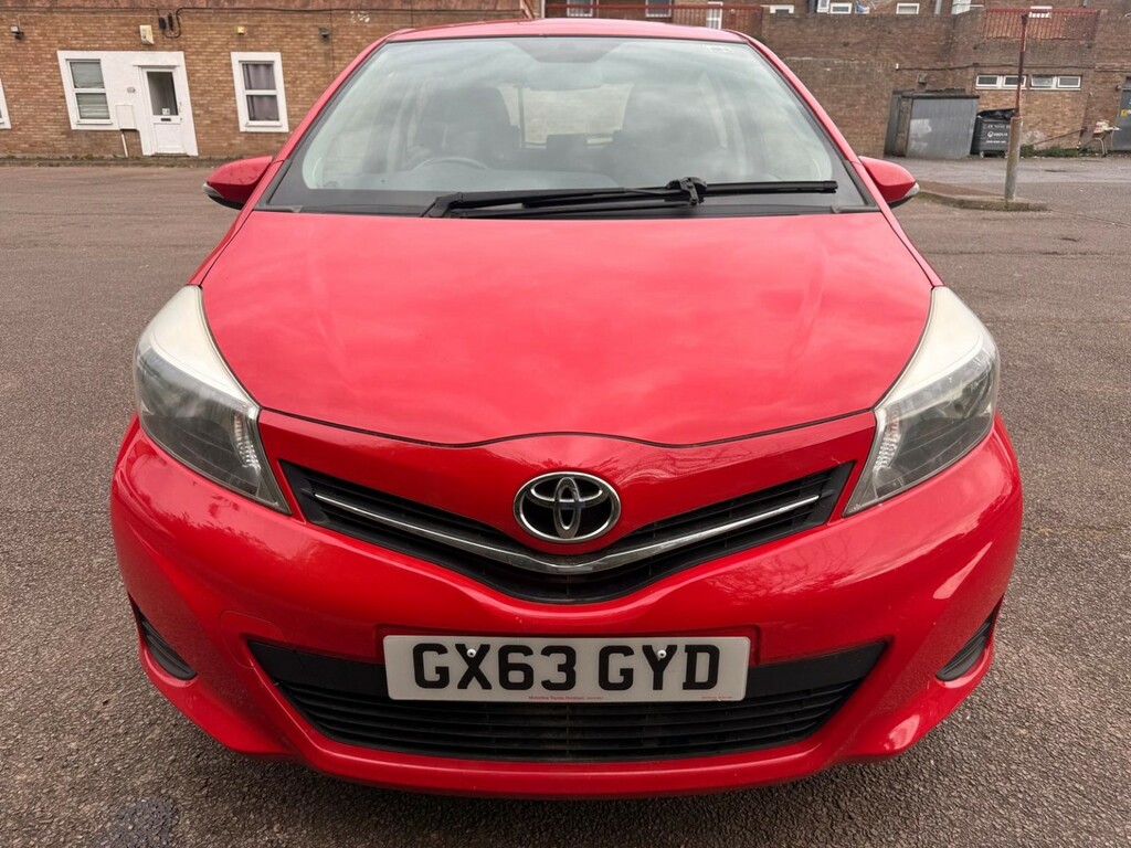 Toyota Yaris 1.3 Dual Vvt-i Tr Red
