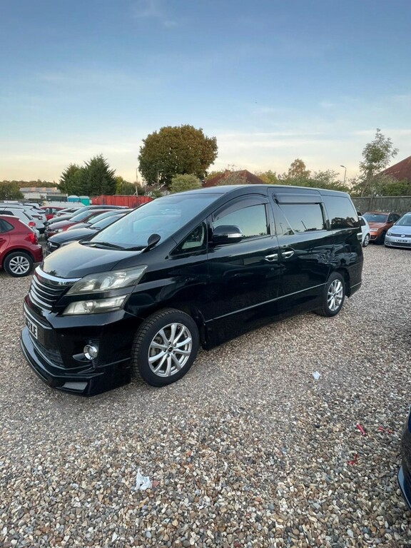 Toyota Vellfire Mpv Black #6
