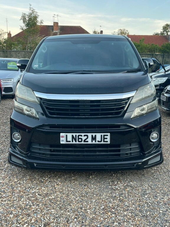 Toyota Vellfire Mpv Black