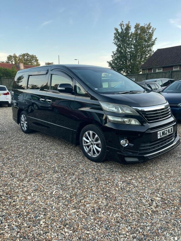 Toyota Vellfire Mpv Black #3