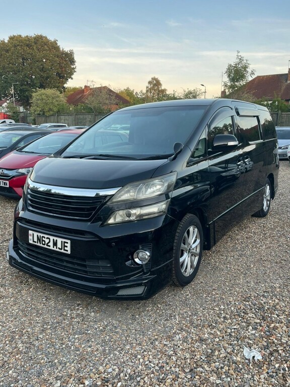 Toyota Vellfire Mpv Black #2