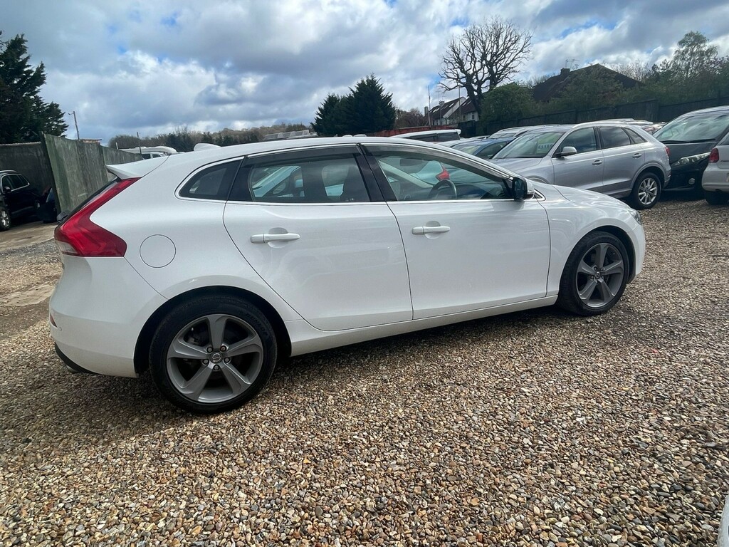 Volvo V40 1.6 KF64LSD White #5