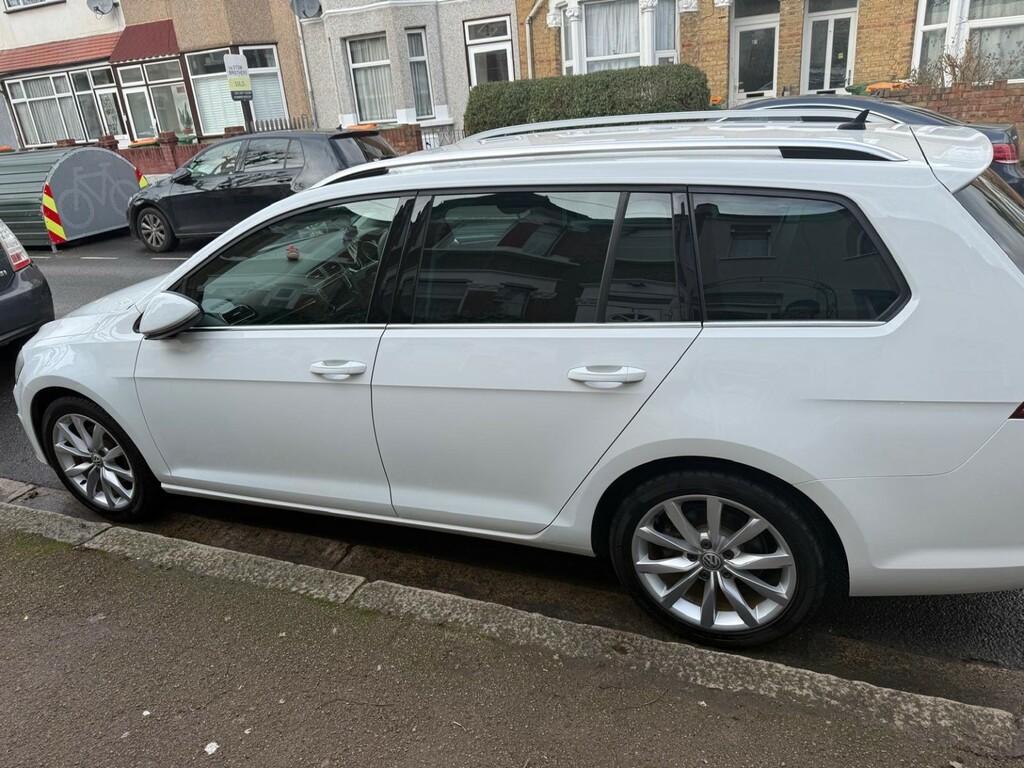 Volkswagen Golf Estate White #2