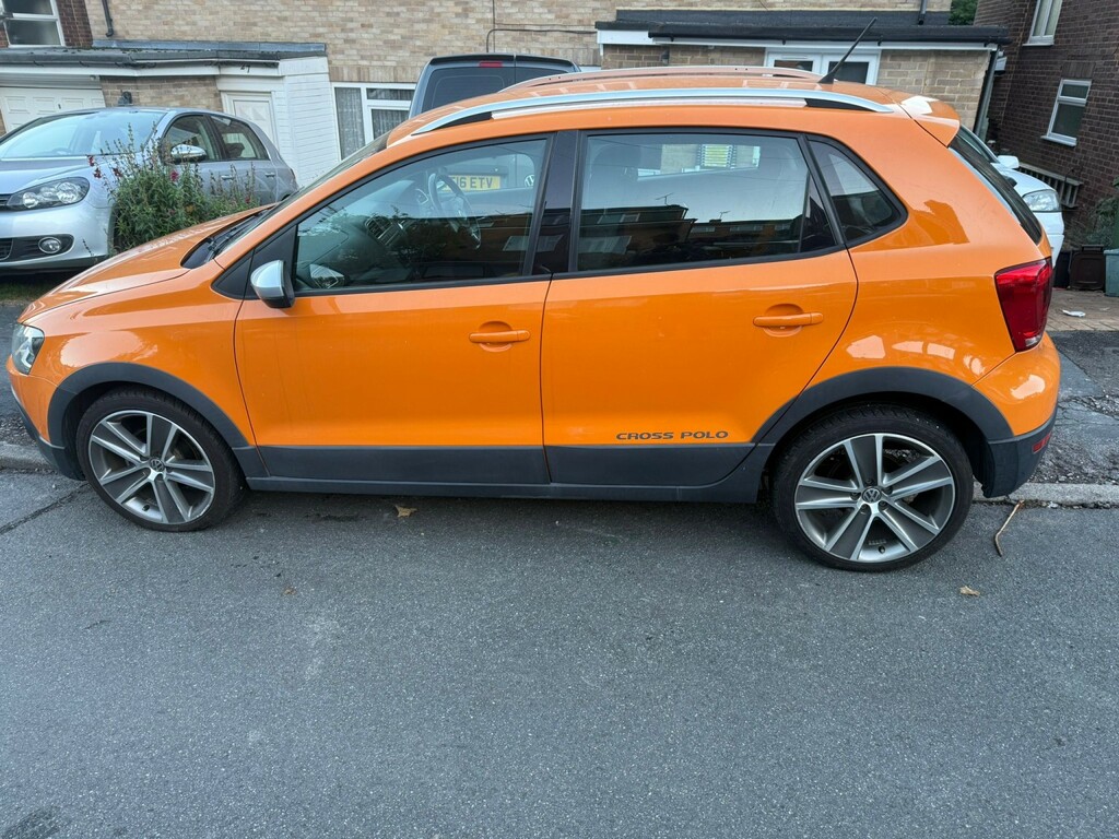 Volkswagen Polo Hatchback Orange #5