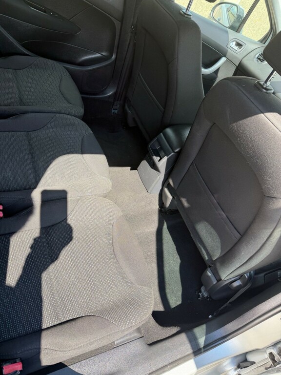 Peugeot 308 SW 1.6 Vti S Silver #17
