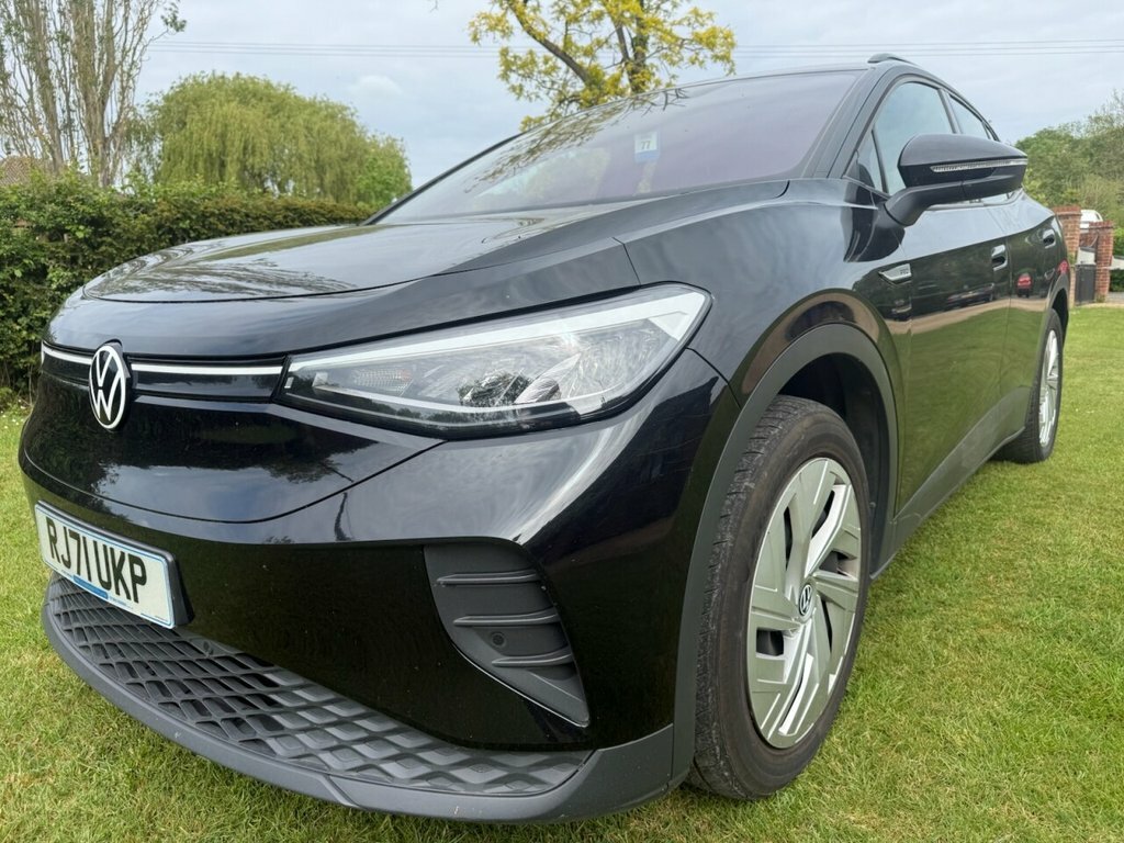Volkswagen ID.4 Suv RJ71UKP Black #3