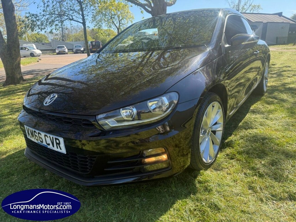 Volkswagen Scirocco 2L Gt Black #3