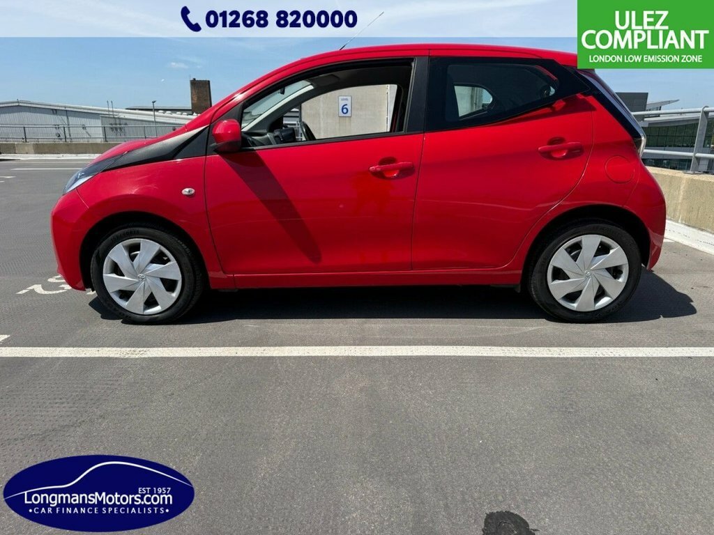 Toyota Aygo 1L X-play GX64KDV Red #3