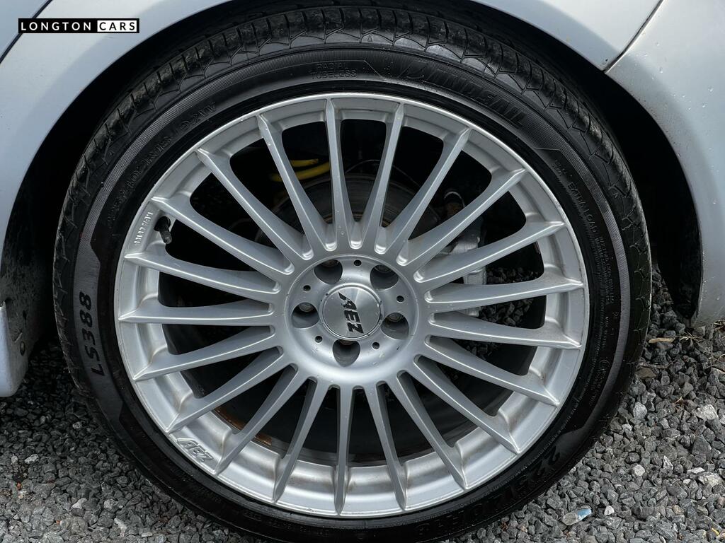 Volkswagen Golf Hatchback Silver #26